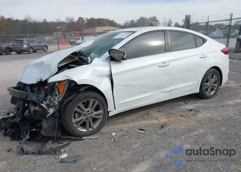 2018 Hyundai Elantra Value Edition z USA, uszkodzony, nr VIN 5NPD84LF3JH360062